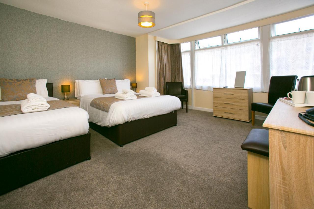 The Auckland Hotel Моркем Екстер'єр фото