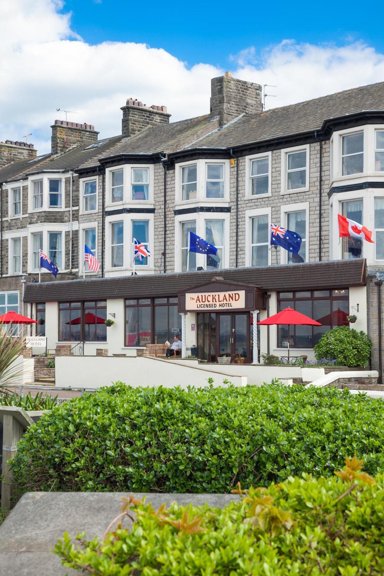 The Auckland Hotel Моркем Номер фото